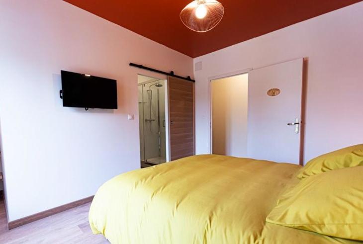 Hôtel La Bruxenelle à Brusson Extérieur photo