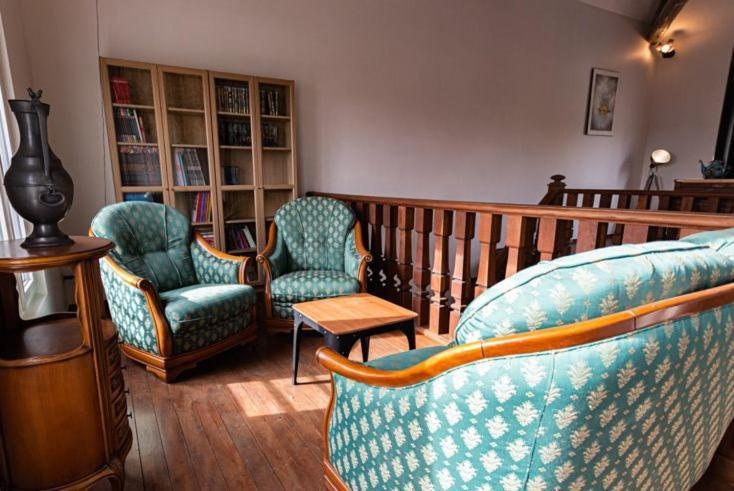 Hôtel La Bruxenelle à Brusson Extérieur photo